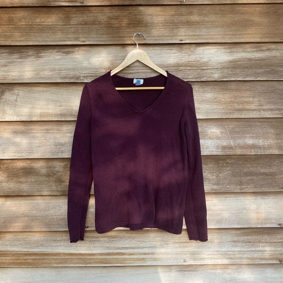 Old Navy Maroon Sweater - Picture 1 of 3